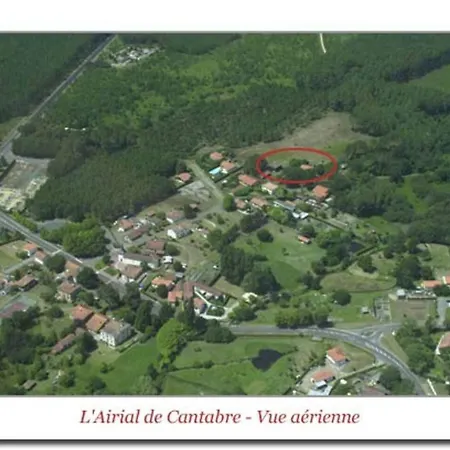 Holiday home Maison Chaleureuse A